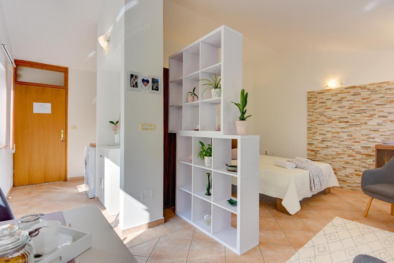 Holiday Home Batel Пула Екстериор снимка