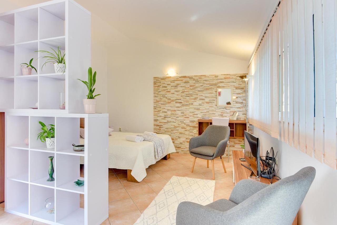 Holiday Home Batel Пула Екстериор снимка